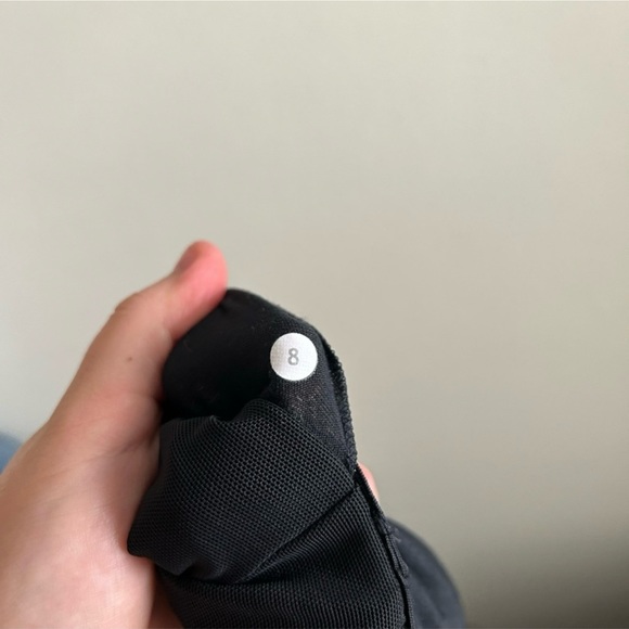 Lululemon Gray Black Run For Your Life Tank and Built In Bra Size 8 - Picture 5 of 5